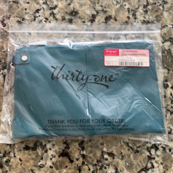 Thirtyone - Picture 2 of 5